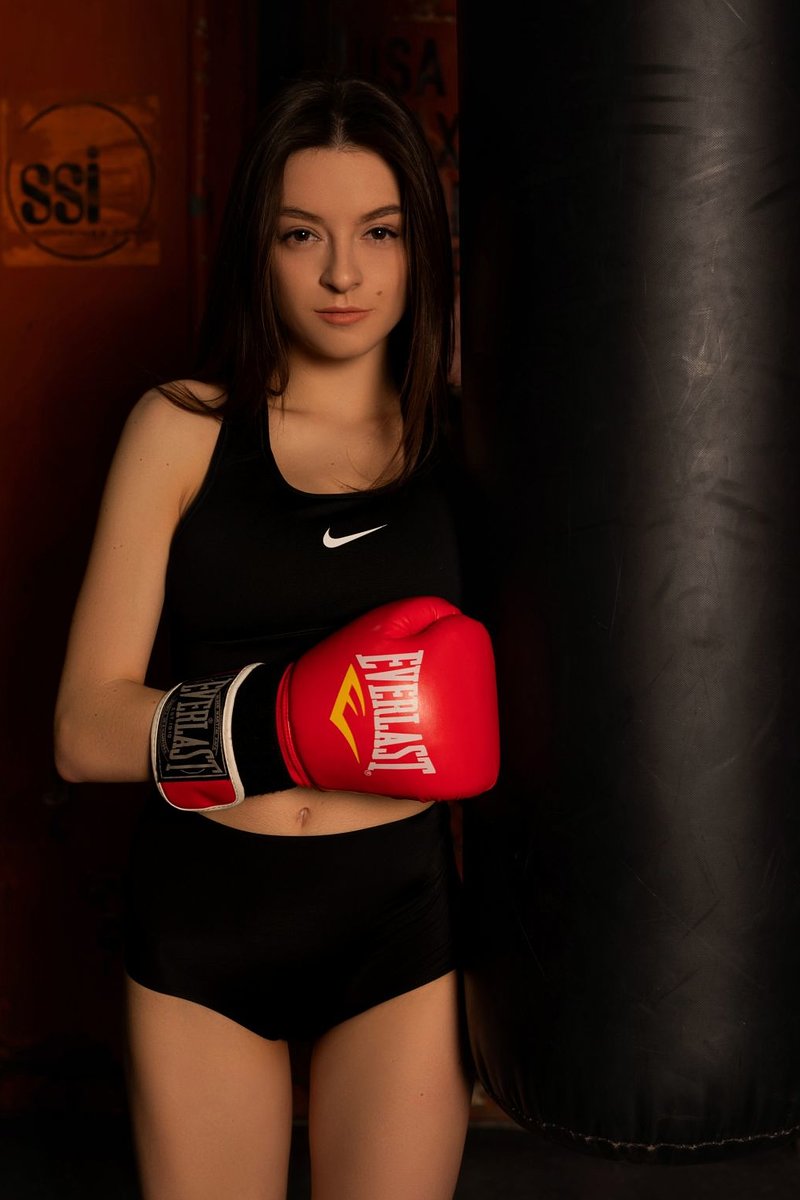 Мэри, 30 лет, 0 размер груди