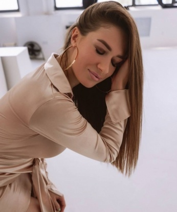 Вика, 28 лет, 4 размер груди